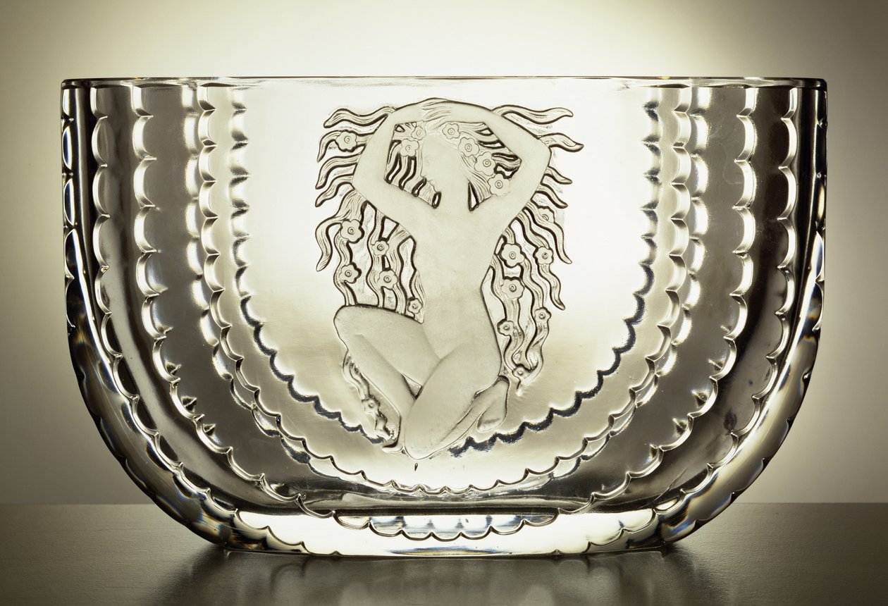 Flóra váza, 1937 (átlátszó üveg) alkotó: Rene Jules Lalique