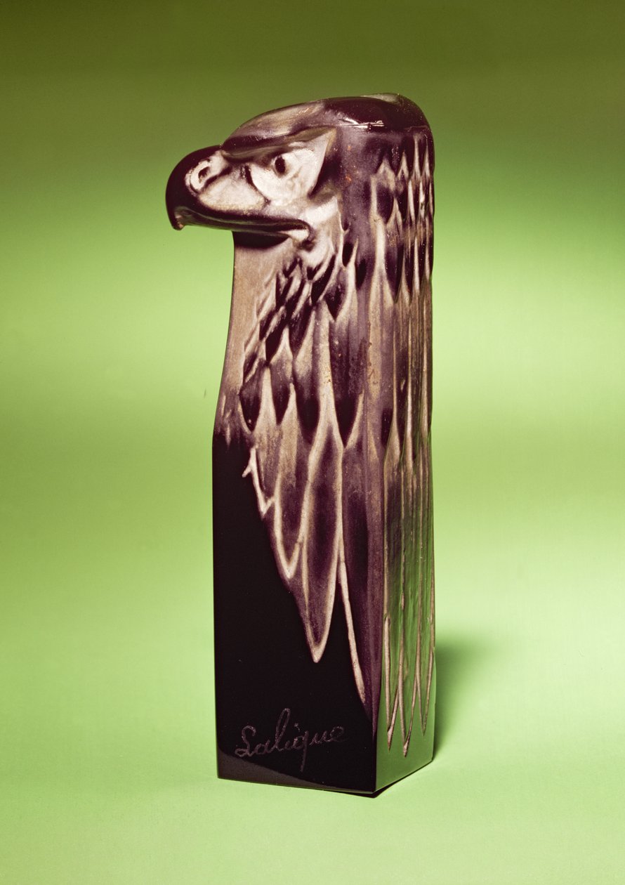 Sasfejű pecsét, Lalique, 1902 körül alkotó: Rene Jules Lalique