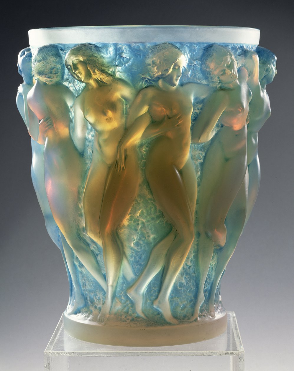 Bacchantes, 1927 (opálüveg) alkotó: Rene Jules Lalique