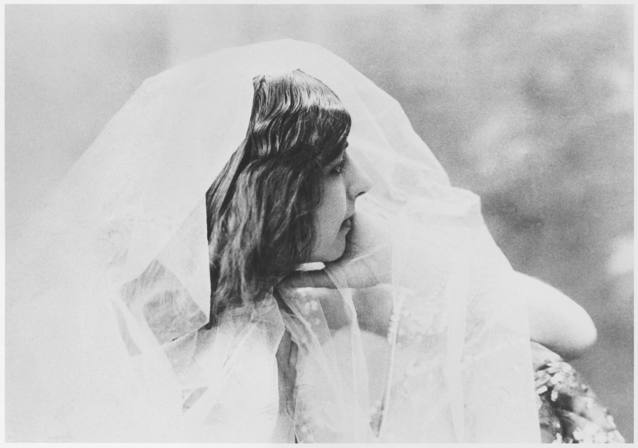 Mata Hari, 1905 körül alkotó: Reutlinger Studio