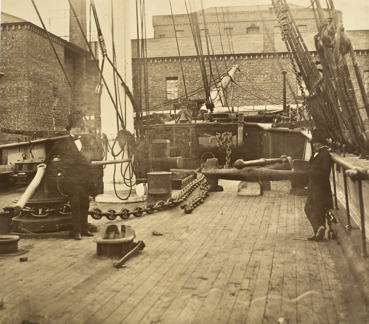 Brunel az Aphrodita fedélzetén, Liverpool alkotó: Robert Howlett