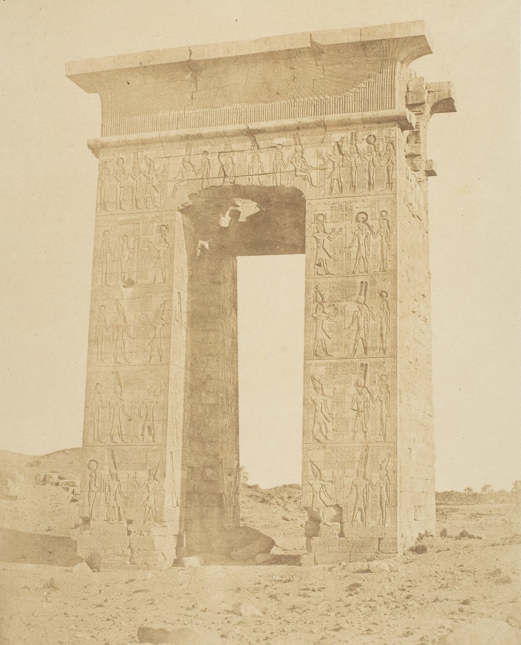 Ptolemaiosz Philomeder kapuja, Kr. e. 180, Karnac, kb. 1856. alkotó: Robert Murray.