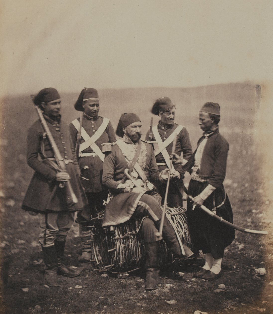 Iszmail pasa (1830-95) és kísérői alkotó: Roger Fenton