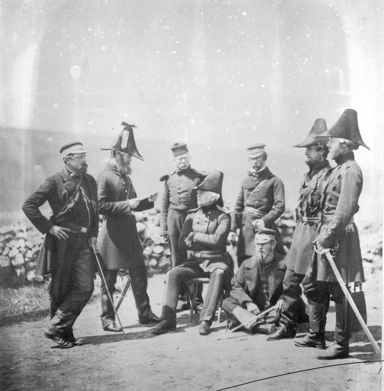 Sir George Brown G.C.B altábornagy és vezérkarának tisztjei, 1855 körül alkotó: Roger Fenton
