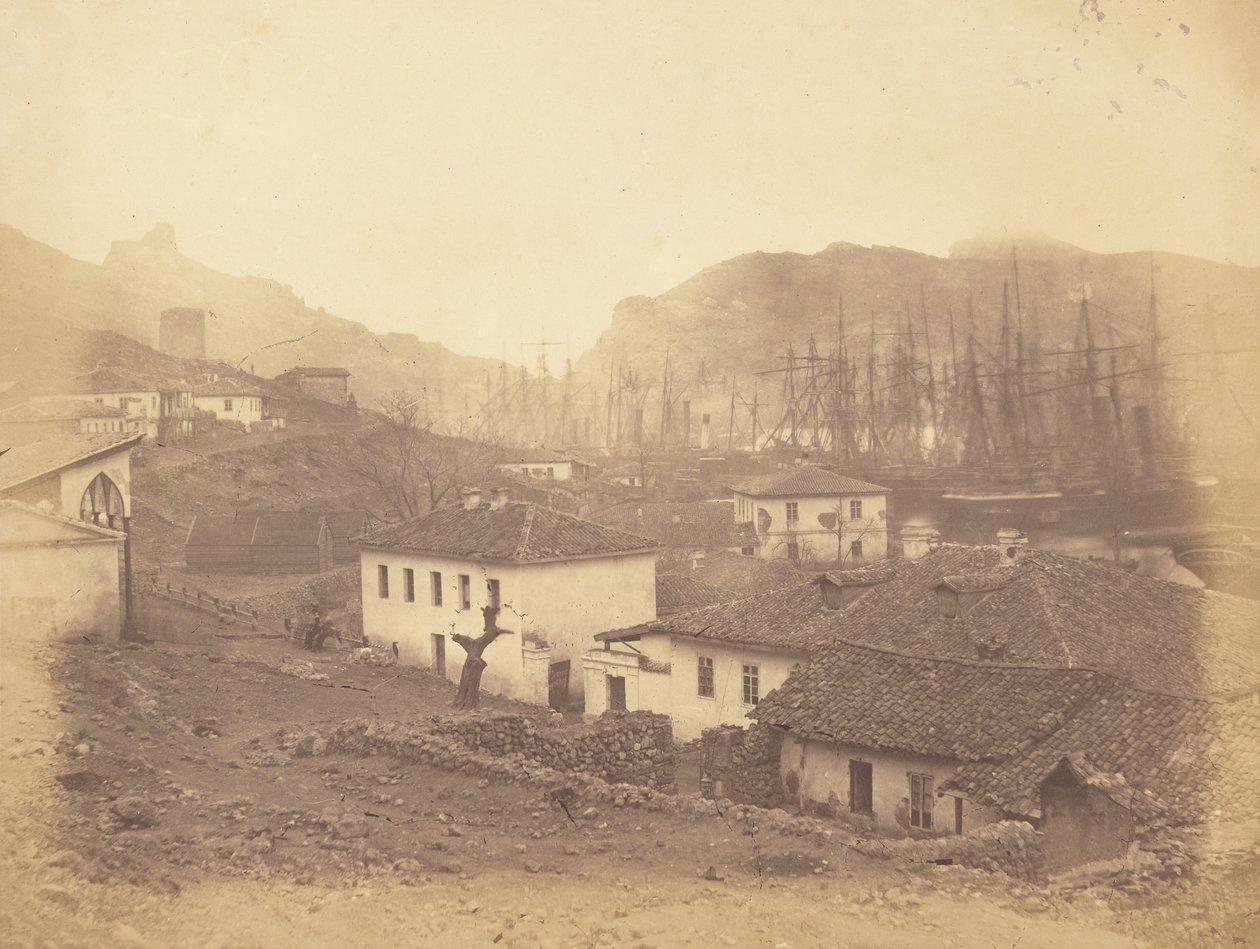 Balaklava, a tenger felé nézve. alkotó: Roger Fenton