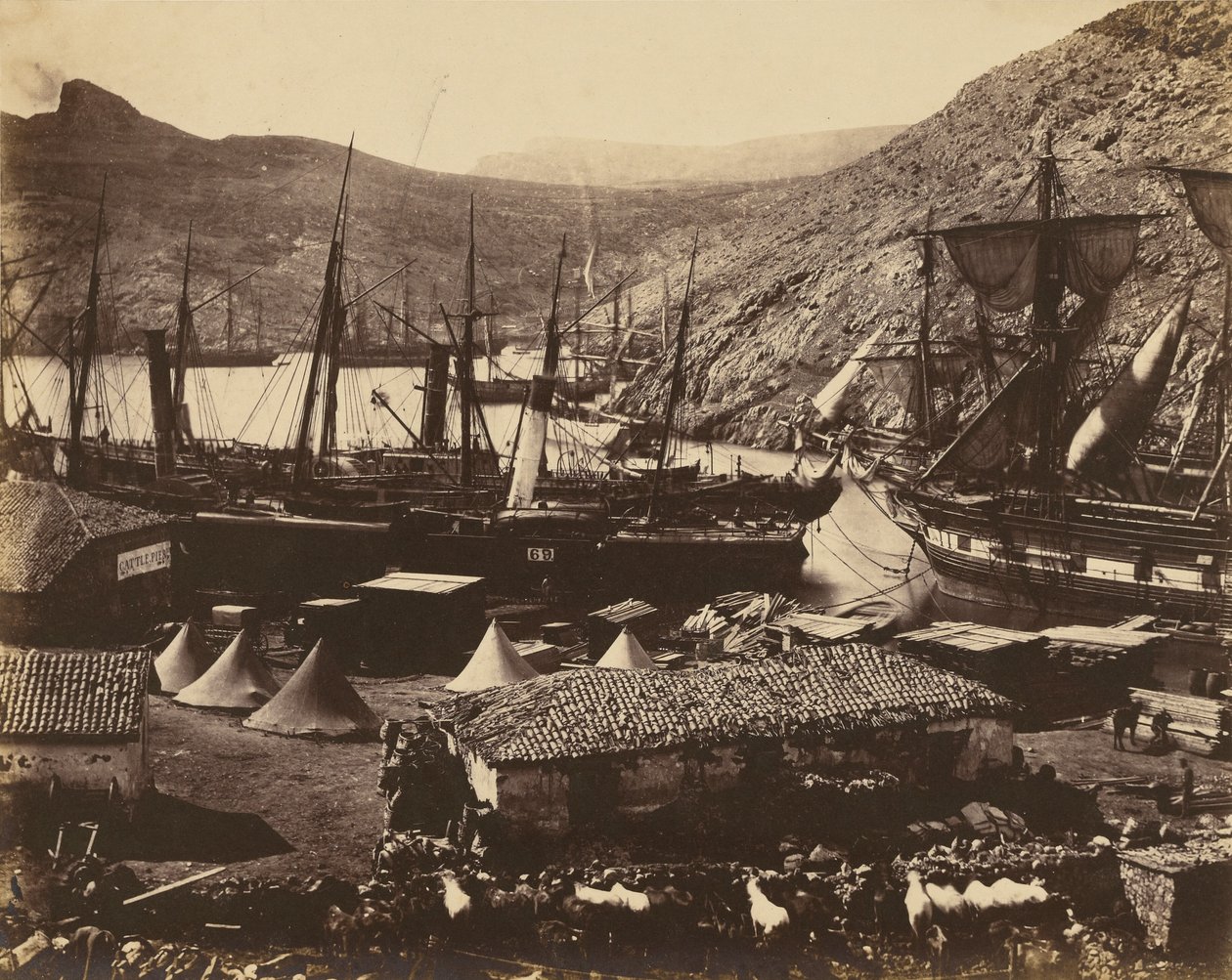 Cossack-öböl, Balaklava. alkotó: Roger Fenton