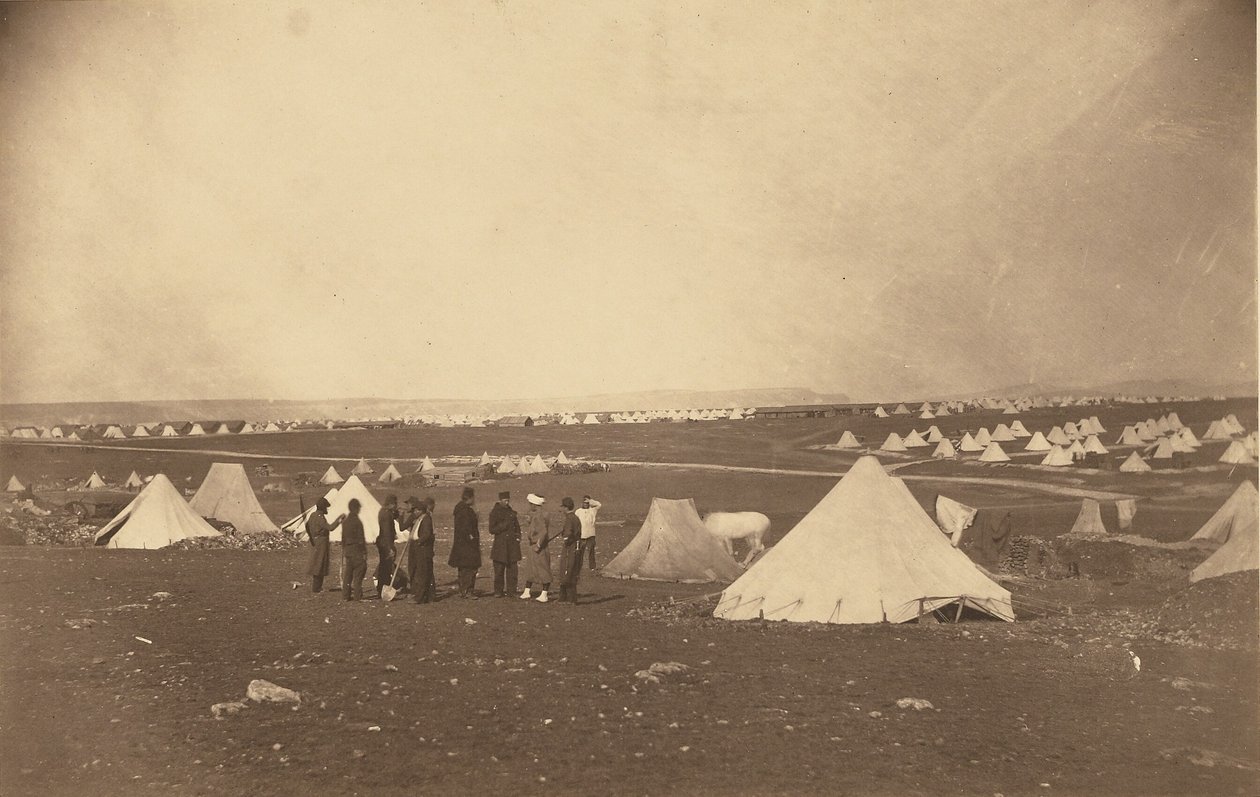 Bosquets tábornok szállása a Mackenzie Farm felé nézve. alkotó: Roger Fenton