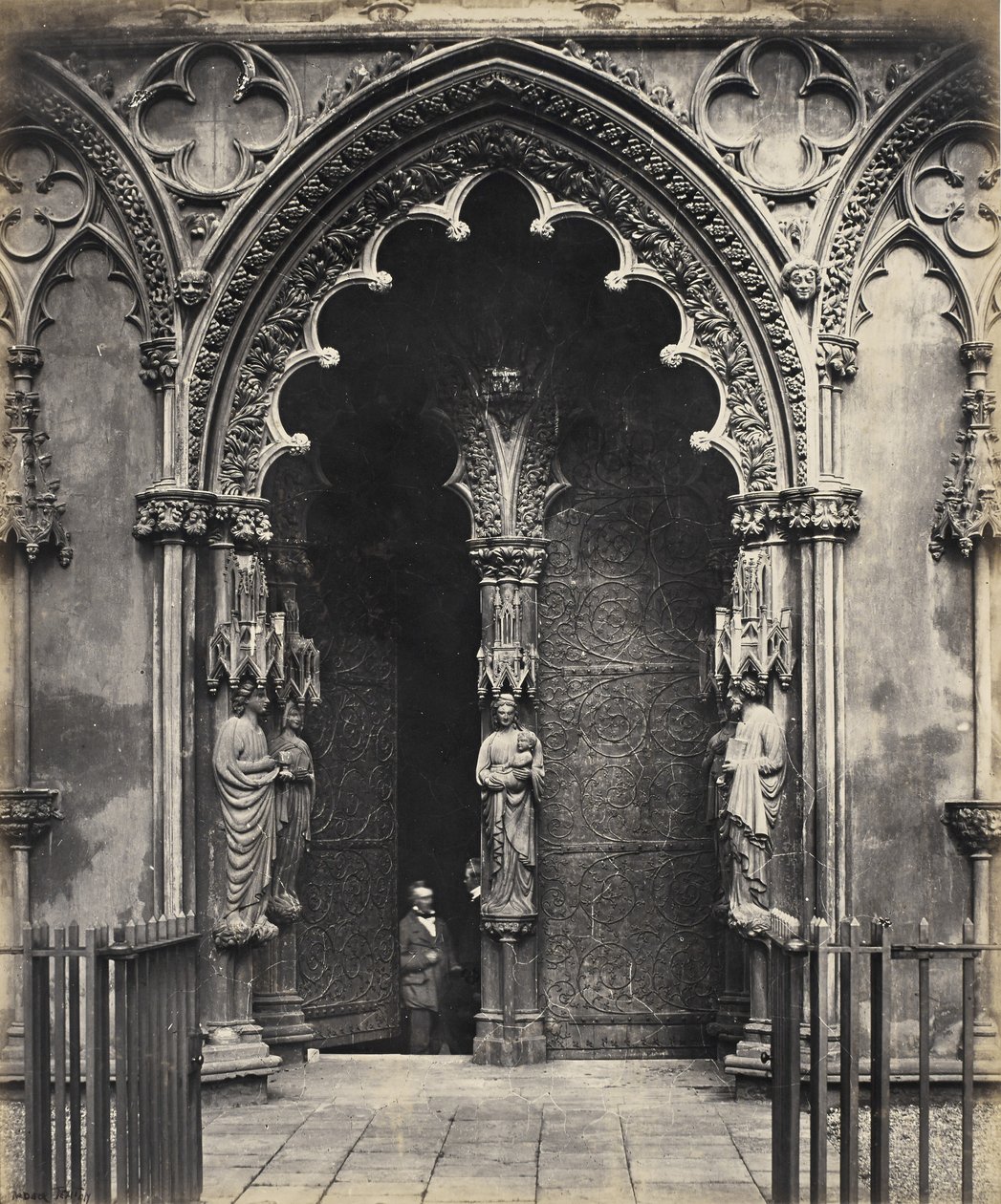 Lichfield katedrális, központi bejárat, nyugati torna alkotó: Roger Fenton