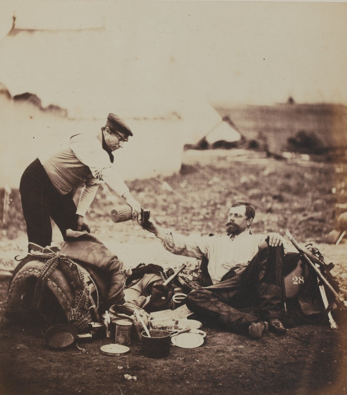 Edmund Hallewell alezredes, 28. (The North Gloucestershire) Gyalogezred, a krími háborúval kapcsolatos 52 fényképet tartalmazó albumból alkotó: Roger Fenton