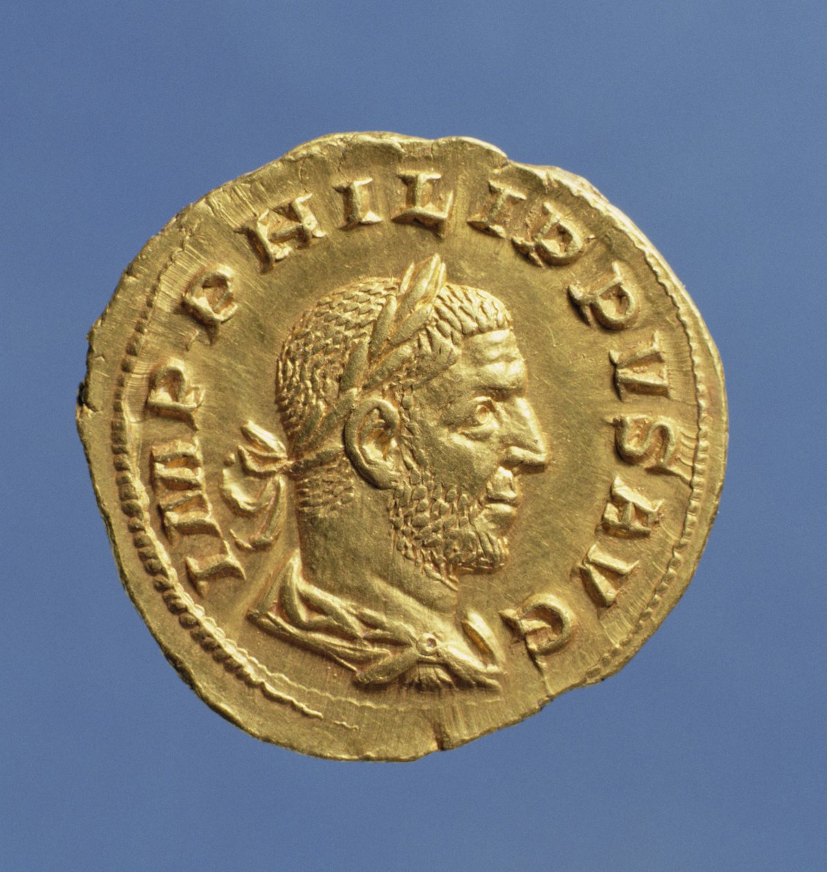 Aureus (előlap): Arab Fülöp (244-249) drapériás, mellvértes, babérkoszorúval. Felirat: (arany). alkotó: Roman