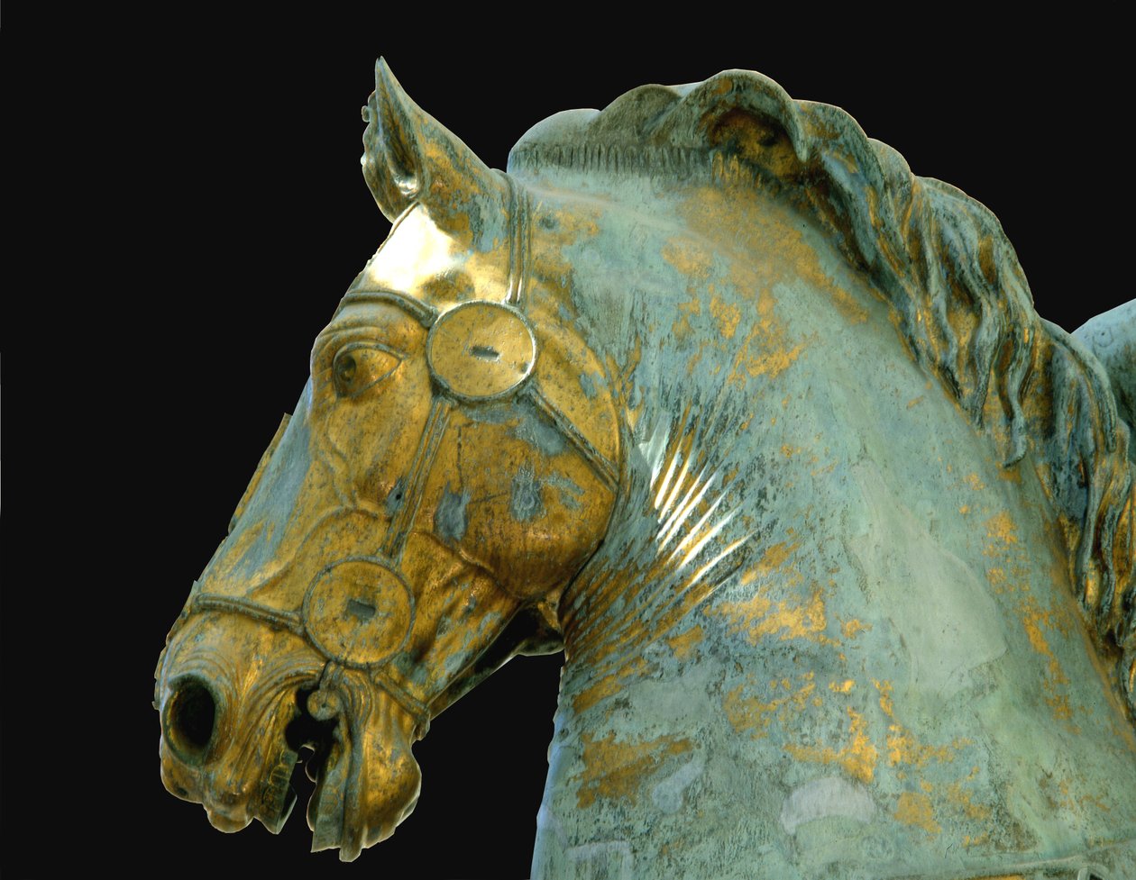 Részlet Marcus Aurelius lovas szobrából (bronz) alkotó: Roman