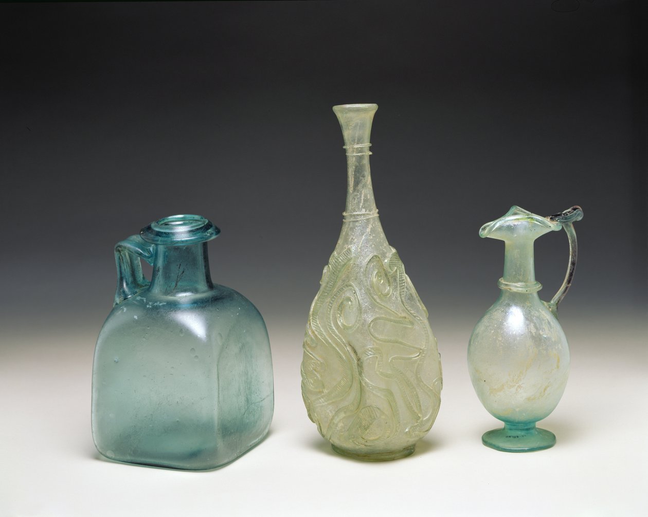 Kelet-mediterrán edények, Kr.u. 2-4. század (üveg) (lásd még: 282738) alkotó: Roman