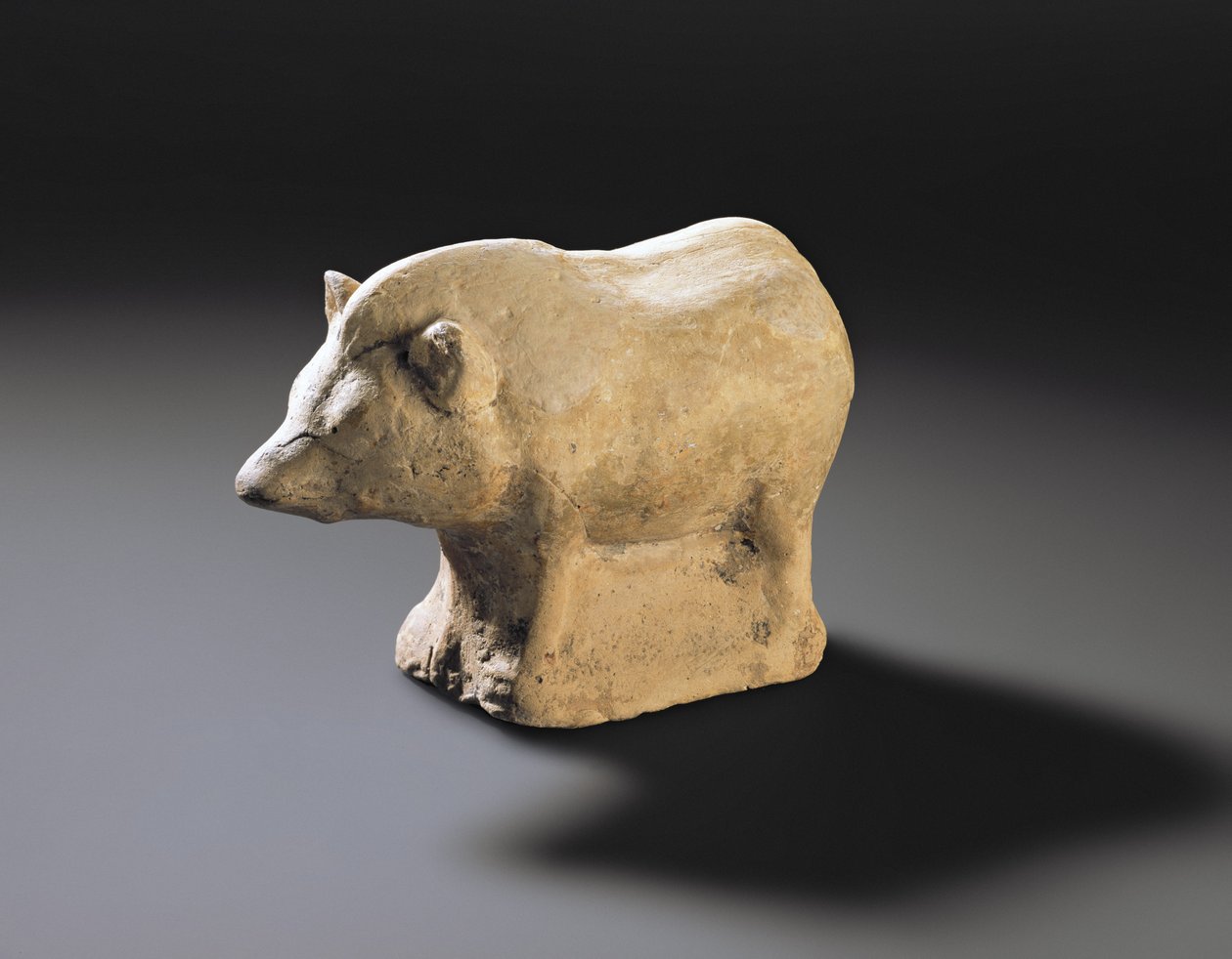 Római fogadalmi vaddisznó figura, Burnswarkból, Annandale-ből, Dumfriesshire-ből (terrakotta) alkotó: Roman Roman