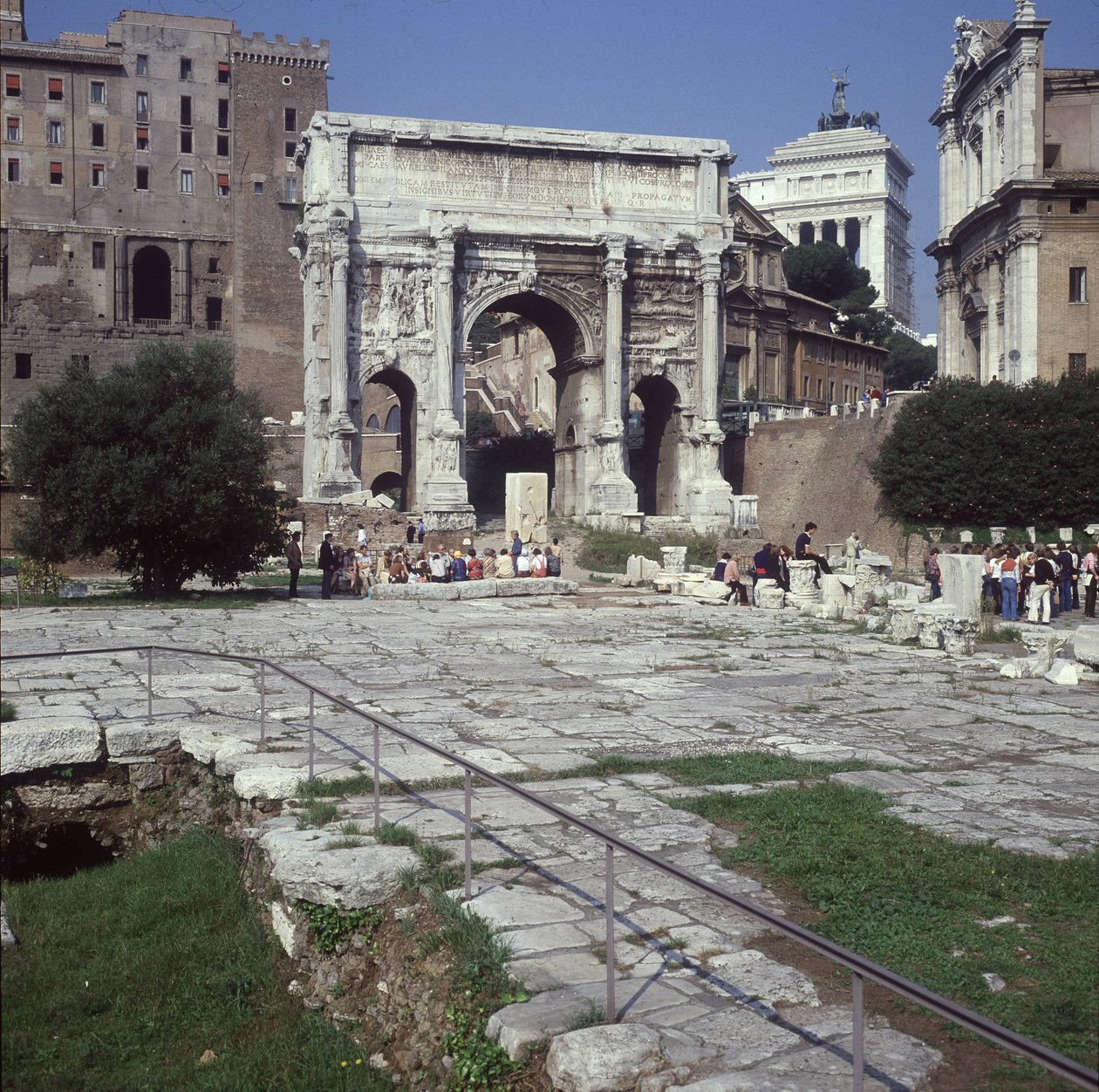 Septius Severus boltíve, Forum Romanum alkotó: Roman