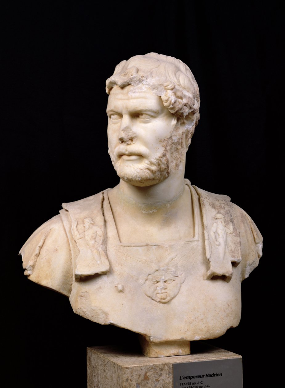 Hadrianus császár (76-138) mellszobra Krétán (márvány) alkotó: Roman