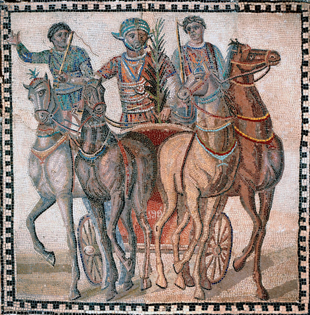 Szekérverseny, rajthelyen vezetők - Mozaik, 3. század alkotó: Roman