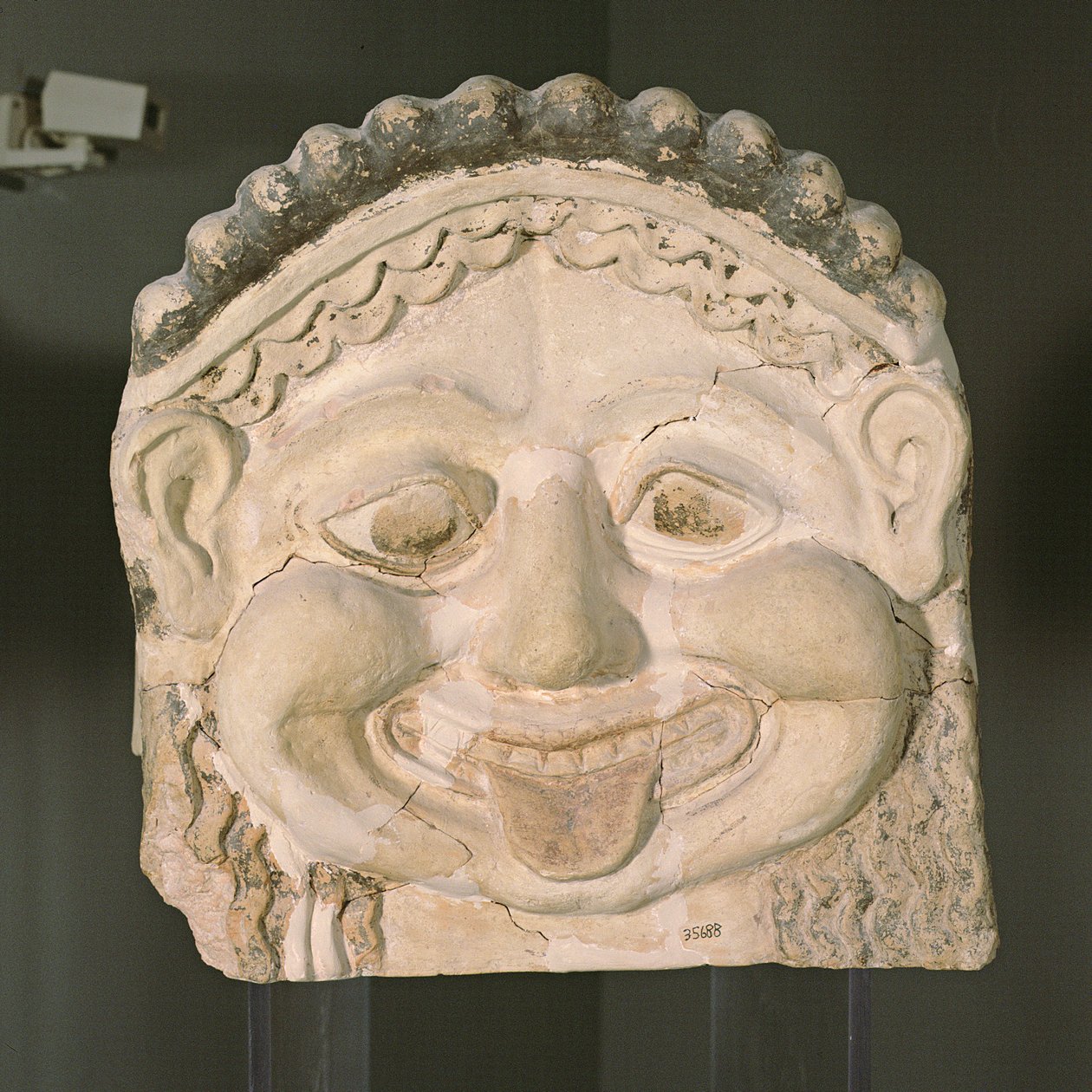 Gorgó fej (gipsz) alkotó: Roman