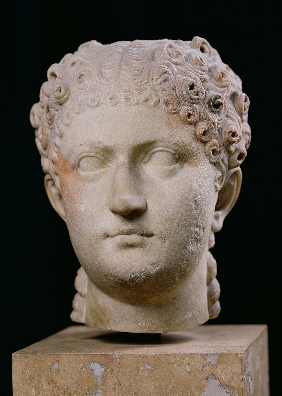 Ifjabb Agrippina feje (16-59 körül) (márvány) alkotó: Roman
