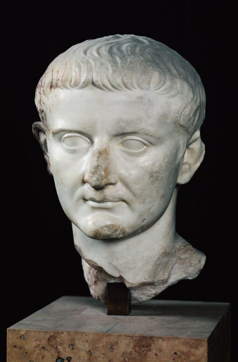 Tiberius feje (i. e. 42 körül-i.sz. 37) (márvány) alkotó: Roman