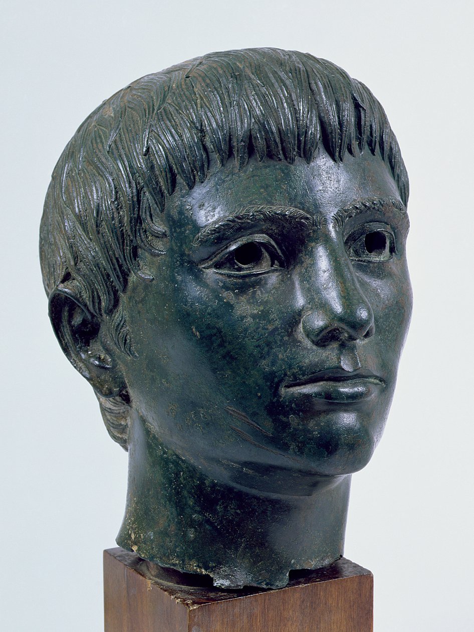Gyermek feje (bronz) (lásd: 254055) alkotó: Roman
