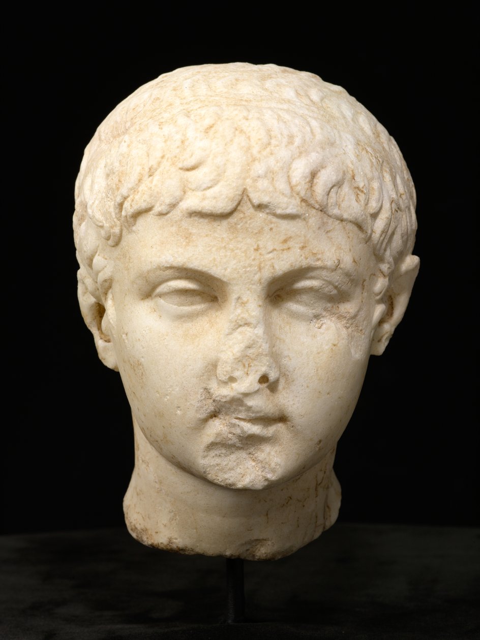 Lucius Caesar, 1. század vége (márvány) alkotó: Roman