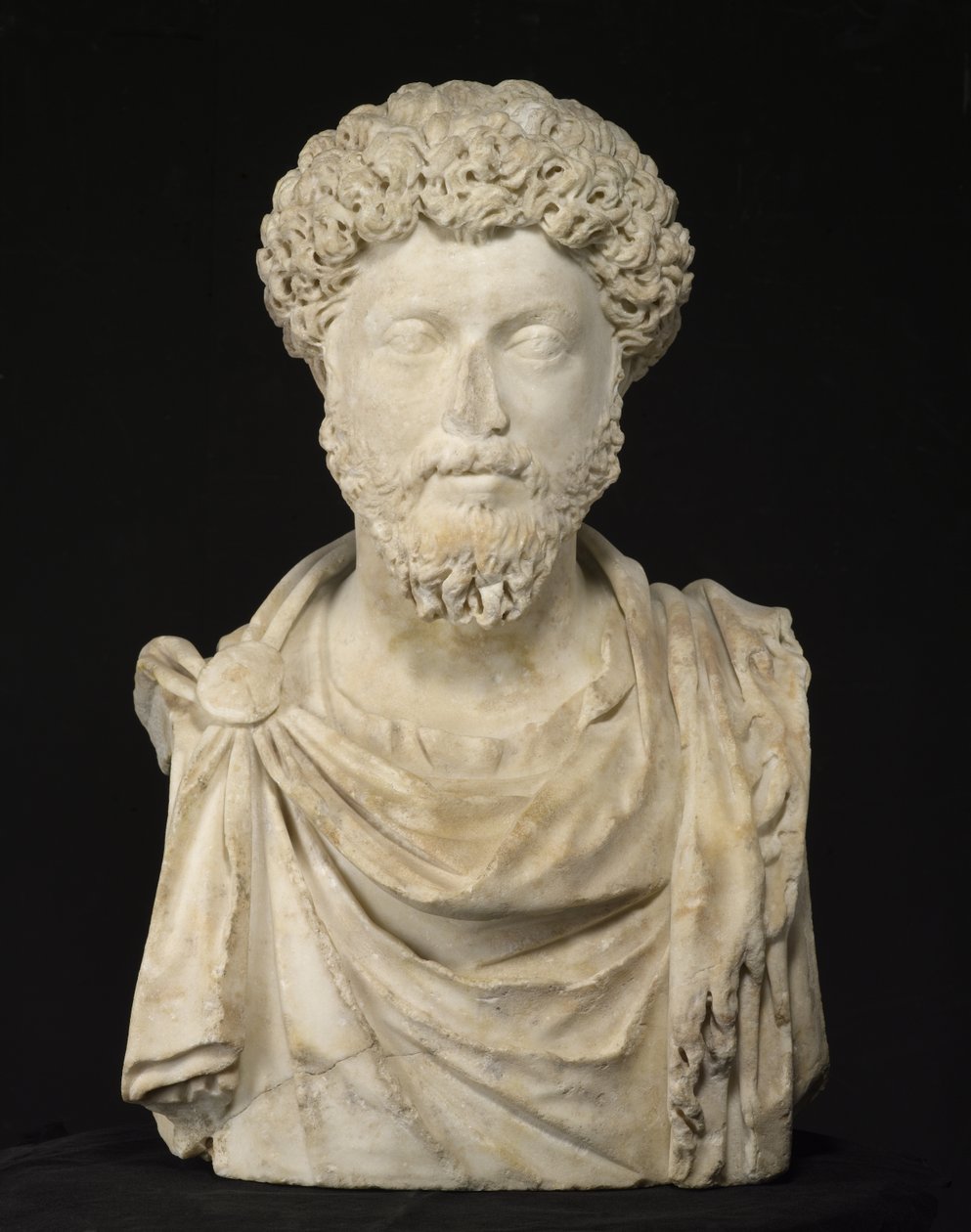 Marcus Aurelius császár portréja, 2. vége (márvány) alkotó: Roman