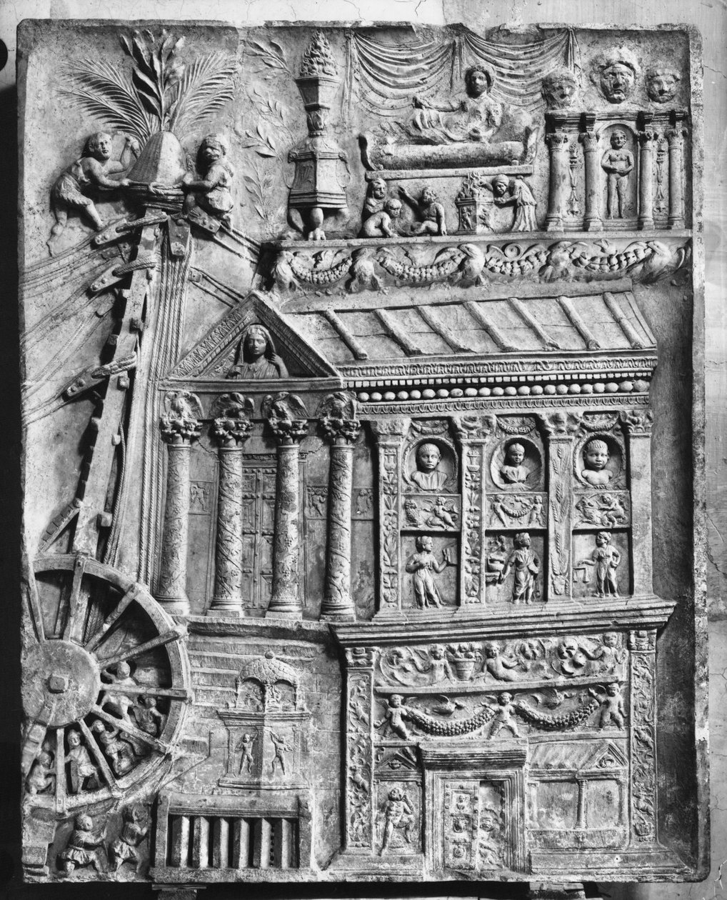 Csörlőt ábrázoló dombormű, i.sz. 01. század vége (kő) (f/w fotó) alkotó: Roman