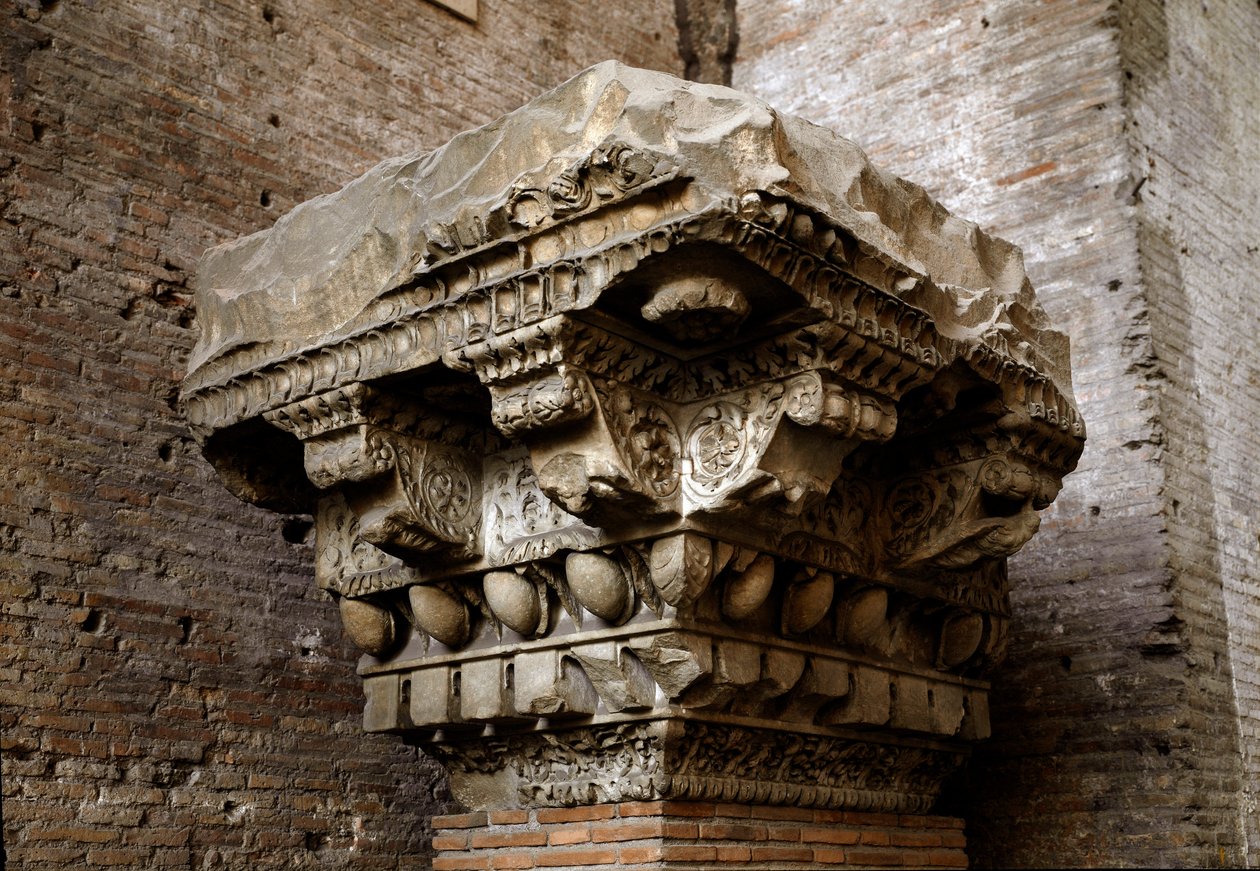 Római művészet: párkánytöredék. 1. század. Nemzeti Római Múzeum (vagy Terme), Róma alkotó: Roman