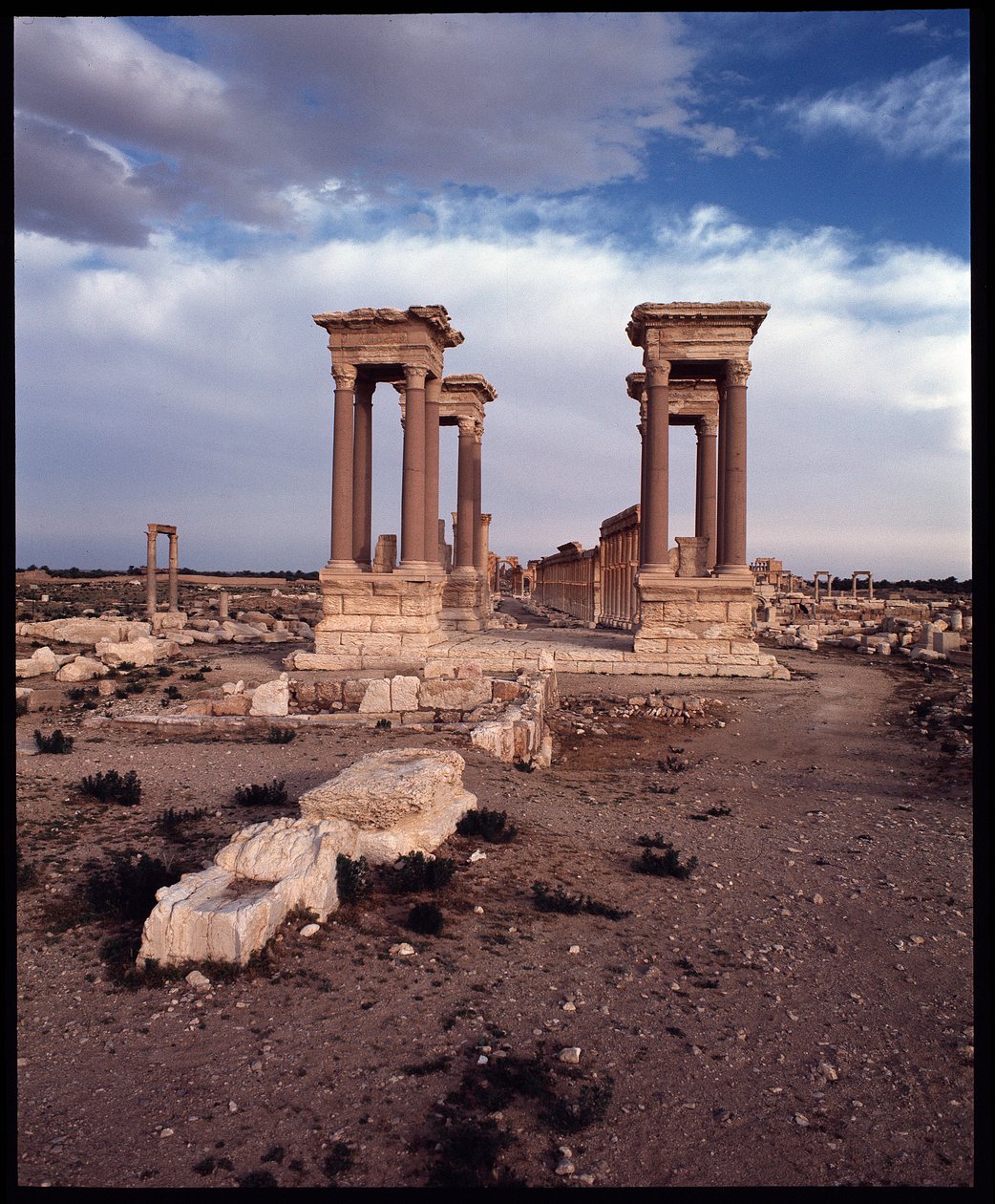 Kilátás a Tetrapylonra (fényképezés) alkotó: Roman
