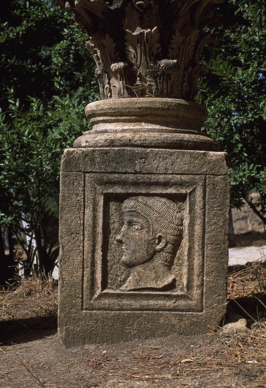 Építészeti elem, magas császárkor (Kr. u. 27 - Kr. e. 395) alkotó: Roman Imperial Period