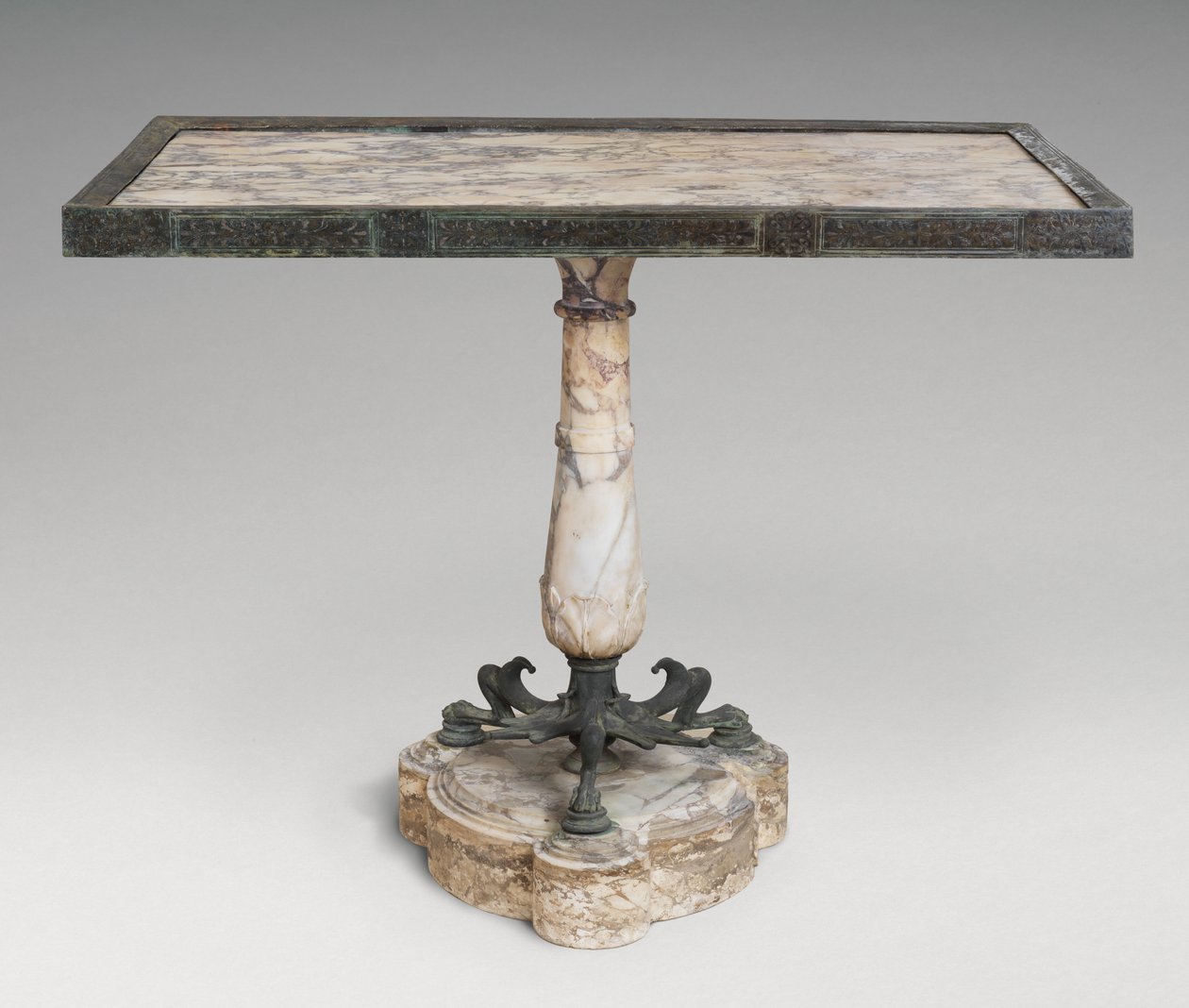 Márvány és bronz asztal alkotó: Roman Imperial Period