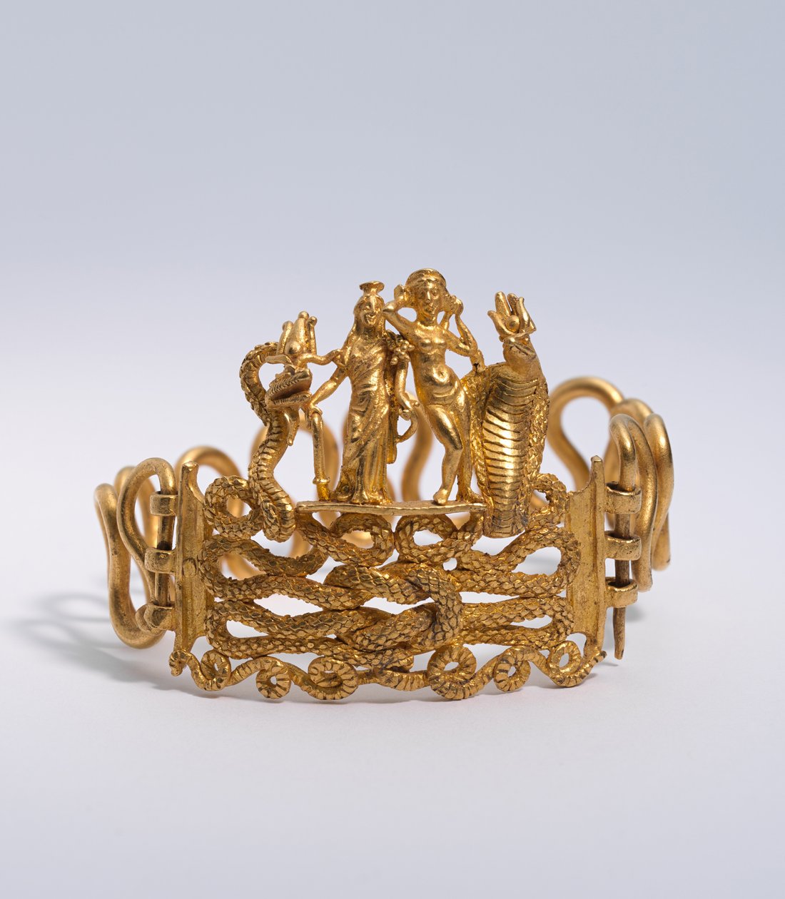 Karkötő Agathodaimonnal, Isis-Tyche-vel, Aphroditéval és Terenouthisszal alkotó: Roman Period Egyptian
