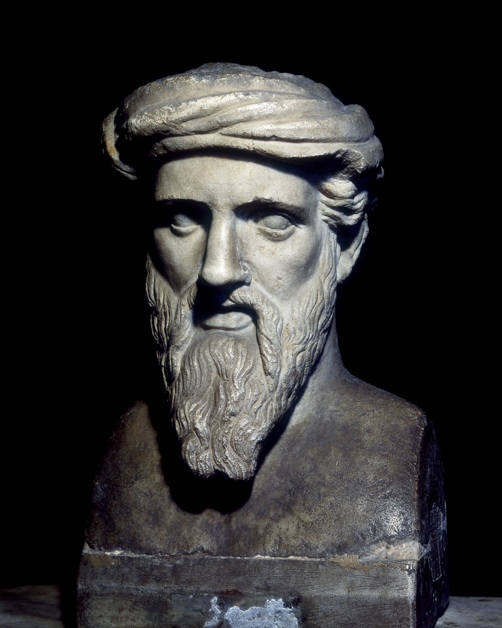 Pythagoras mellszobra (i.e. 6.), Capitolini Múzeum, Róma. alkotó: Roman Roman