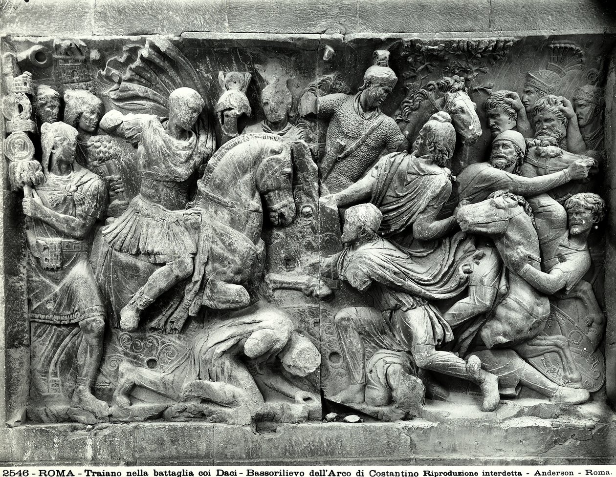 Részlet a nagy Traianus-frízről, amely a Forum Romanum Konstantin ívében található (márvány) alkotó: Roman Roman
