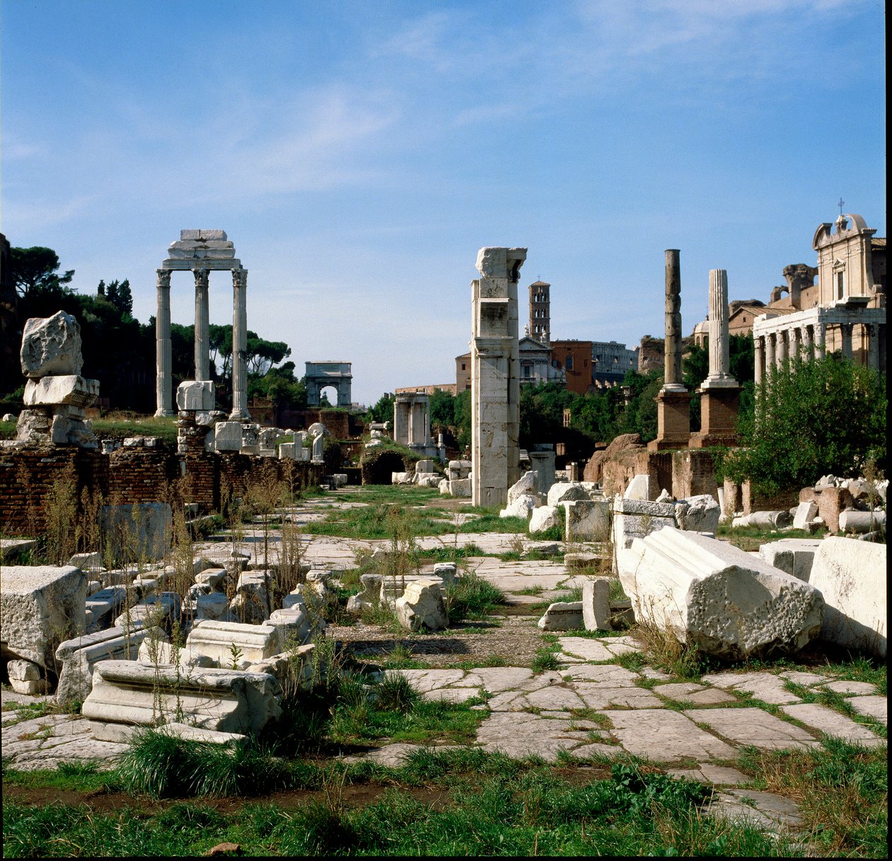 Római művészet: kilátás a Forumra (foro romano). Róma alkotó: Roman Roman