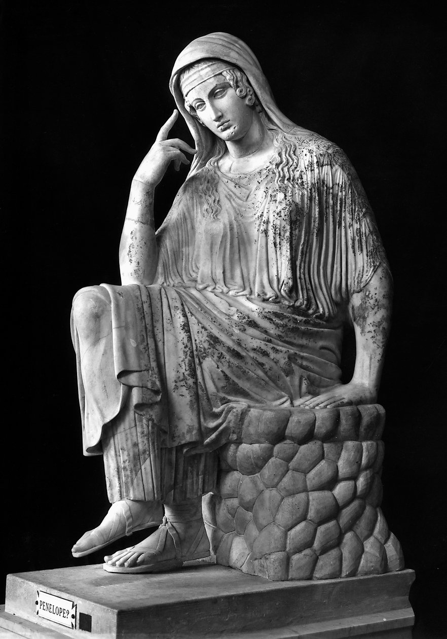 Penelope szobra (márvány) alkotó: Roman Roman