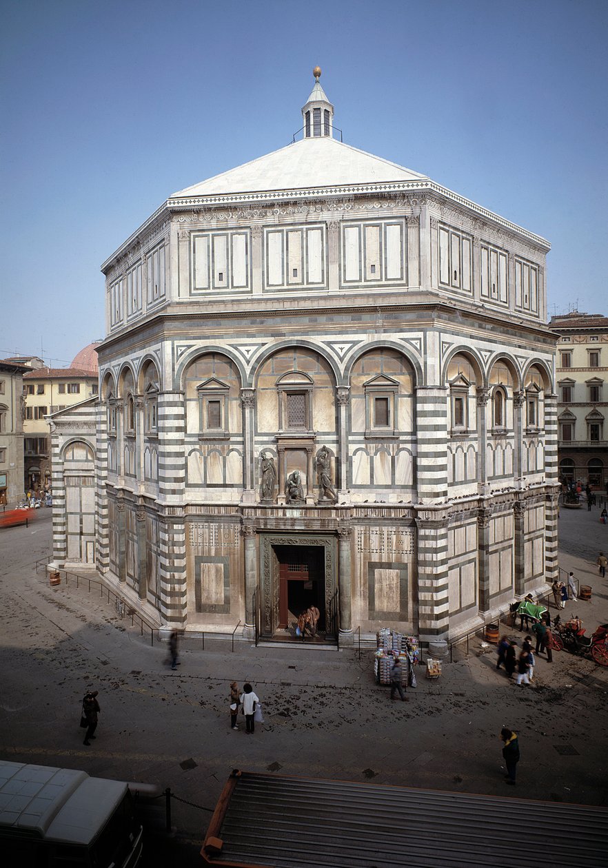 Kilátás a Keresztelő Szent János Keresztelőkápolnára (Firenzei Keresztelőkápolna) alkotó: Romanesque