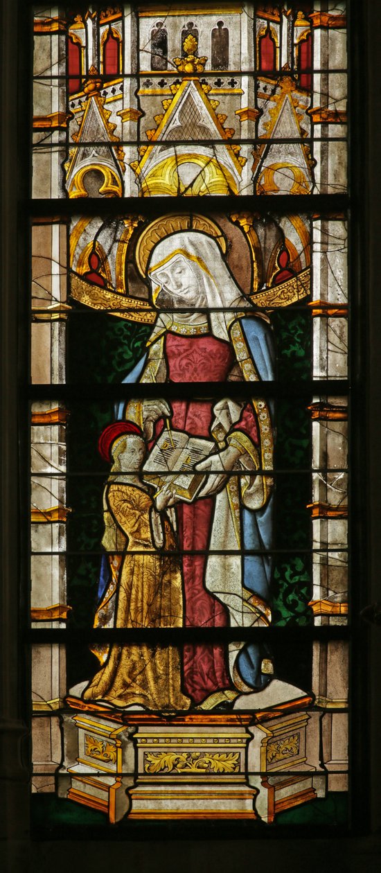 Ablak, amely Szent Annát ábrázolja, amint a Szűzanyát olvasni tanítja, 1500-10 alkotó: Rouen School