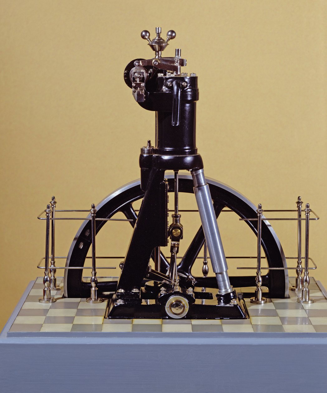 Az első dízelmotor (más néven a harmadik augsburgi prototípus), 1896-97 (fém) alkotó: Rudolf Diesel