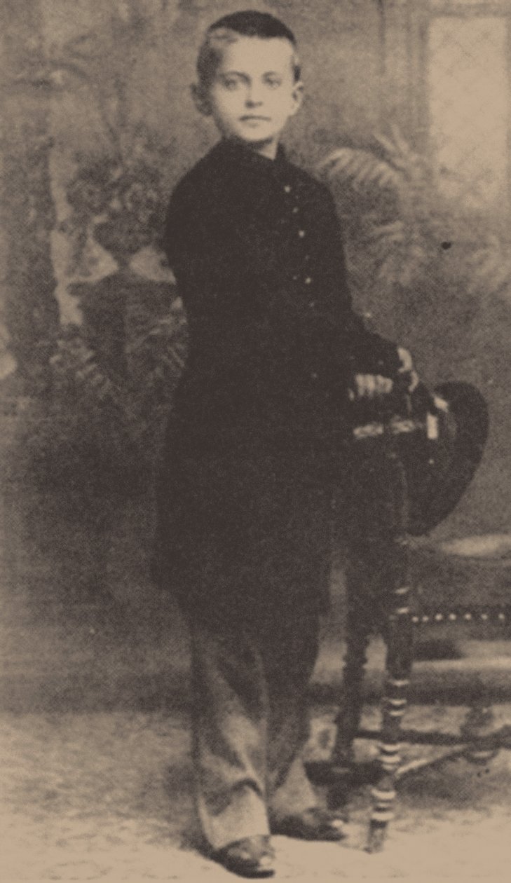 Leon Trockij 9 éves, 1888 alkotó: Russian Photographer