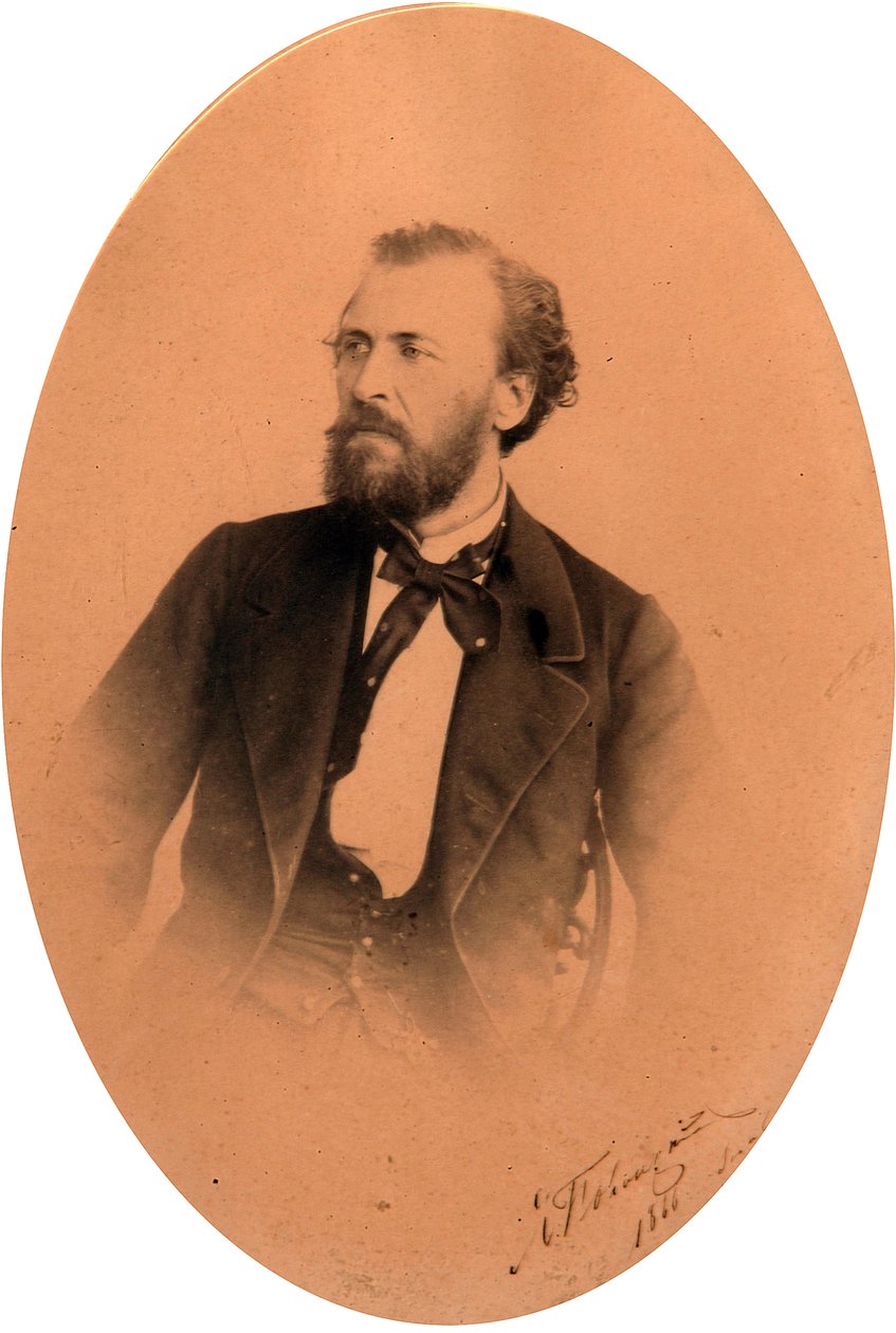 Jakov Petrovics Polonszkij (Iakov Petrovics Polonski) költő (1820-1898) portréja. Albumin Photo alkotó: Russian Photographer