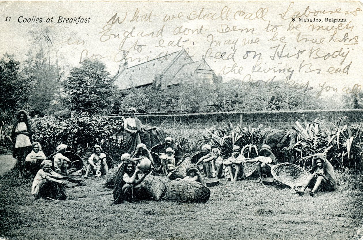 Coolies a reggelinél, 1908 körül (f/w fotó) alkotó: S. Mahadeo