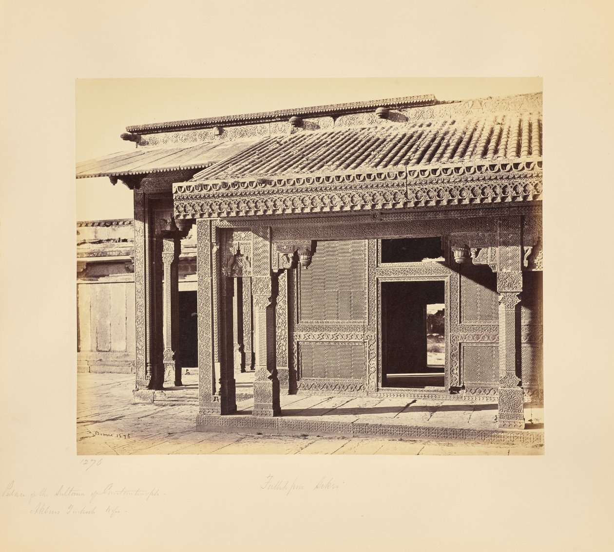 Fatehpur Sikri; a konstantinápolyi szultána palotája, Akbar török felesége alkotó: Samuel Bourne
