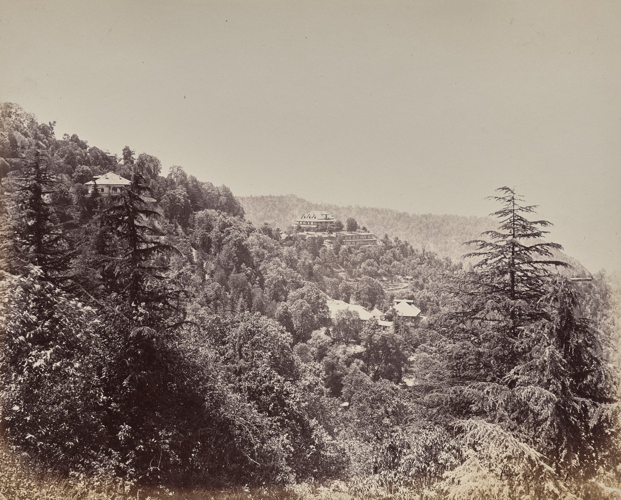 Simla. A Yarrows és a szomszédos dombok alkotó: Samuel Bourne