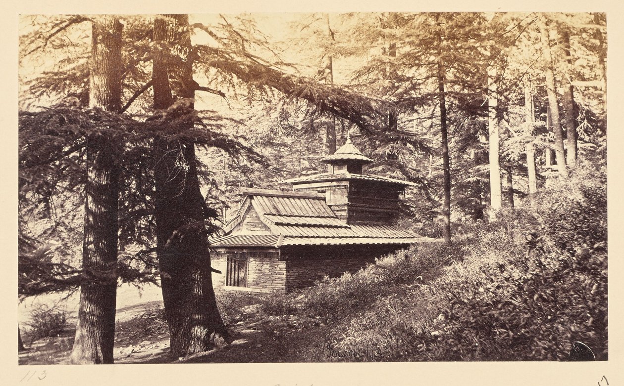 Simla; templom a vízesés közelében alkotó: Samuel Bourne