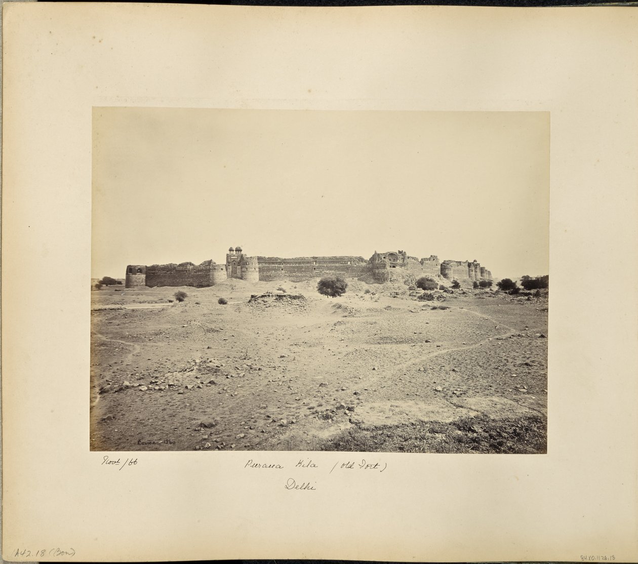 A Purana Kila, Delhi régi erődje alkotó: Samuel Bourne