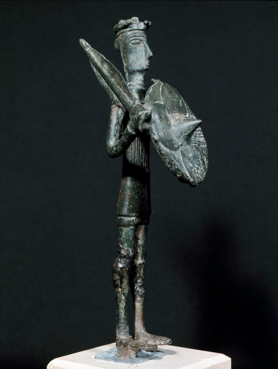Nuragikus kultúra (nuraghi) Szardíniai: Teti harcos bronzszobra az Arcosu-hegységből. Kr.e. 8-7. Méret 24 cm Cagliari, Nemzeti Régészeti Múzeum, Szardínia, Olaszország alkotó: Sardinia Nuragic Civilization