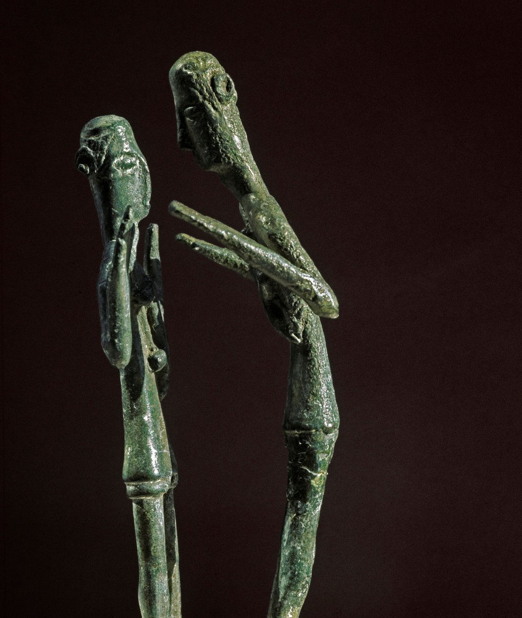 Nuragikus kultúra (nuraghi) Szardíniai: bronzbirkózók faragott csoportja. Kr.e. 8-7. Cagliari, Nemzeti Régészeti Múzeum, Szardínia, Olaszország alkotó: Sardinia Nuragic Civilization