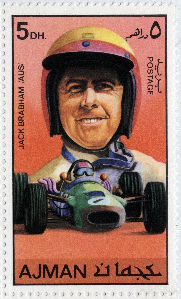 Arab Emírségek bélyegzője, Jack Brabham (született 1926) ausztrál autósofőrt ábrázolva alkotó: School Arabic
