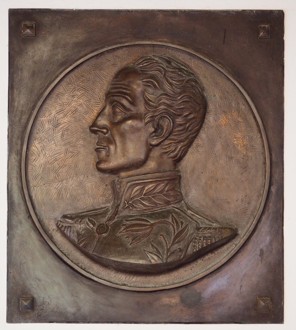 Simon Bolivar, dombormű alkotó: School Colombian